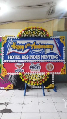 Papan Bunga di Kawasan Industri Ejip